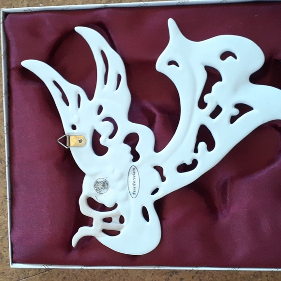 NWT Apple Tree Design Porcelain Angel w/ Harp Wall Hanging. - Picture 4 of 8